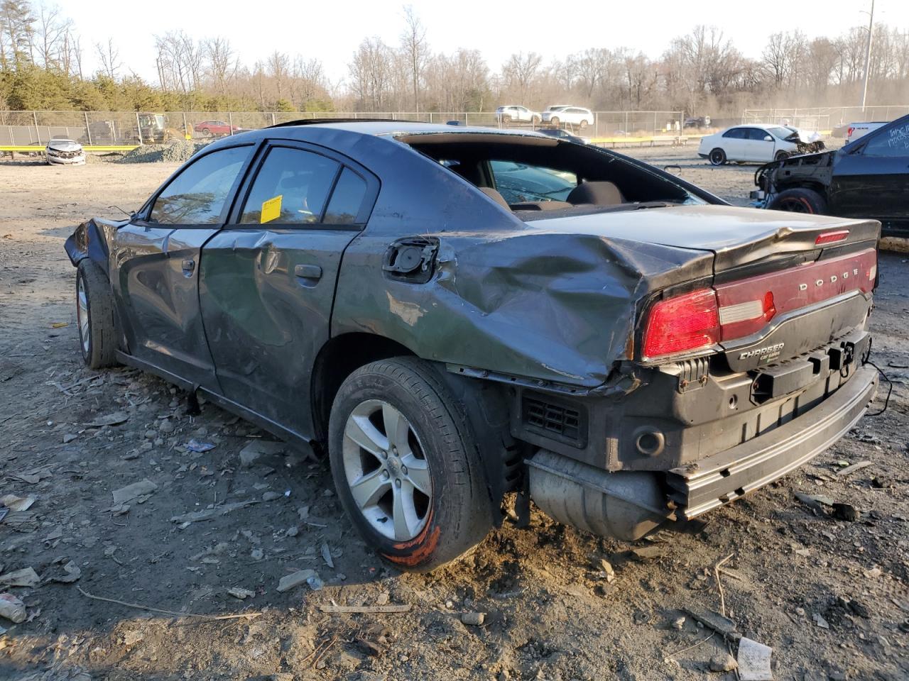 2014 DODGE CHARGER SE - Фото 2