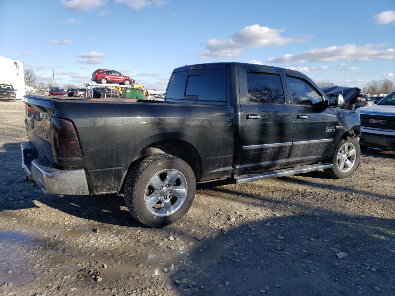 2015 RAM 1500 SLT - Image 3