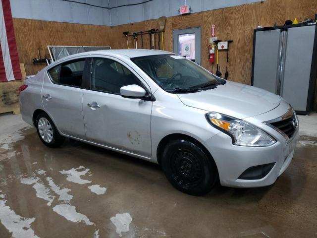 2019 Nissan Versa S - Фото 4