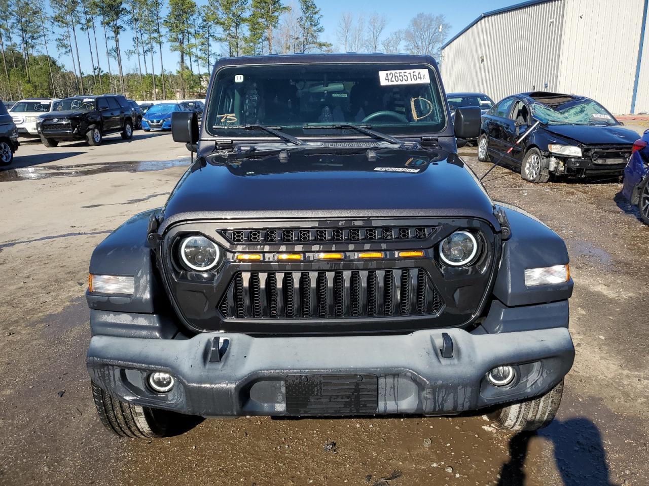 2019 JEEP WRANGLER U - Фото 5