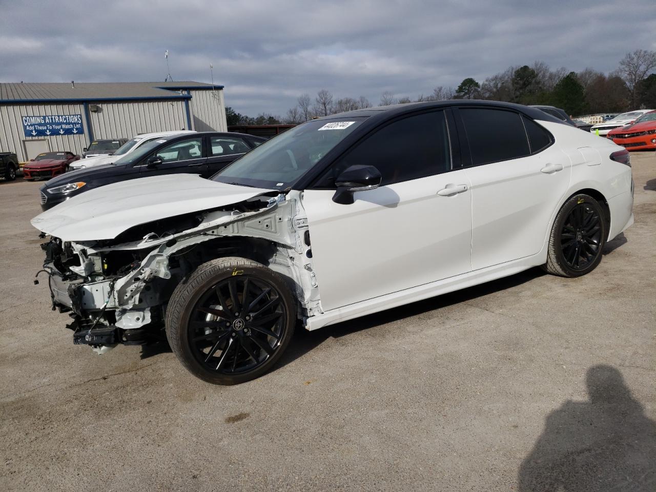 2022 TOYOTA CAMRY XSE
