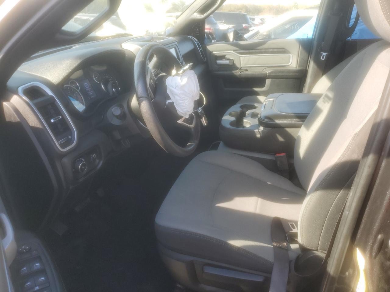 2021 RAM 2500 BIG H - Фото 7
