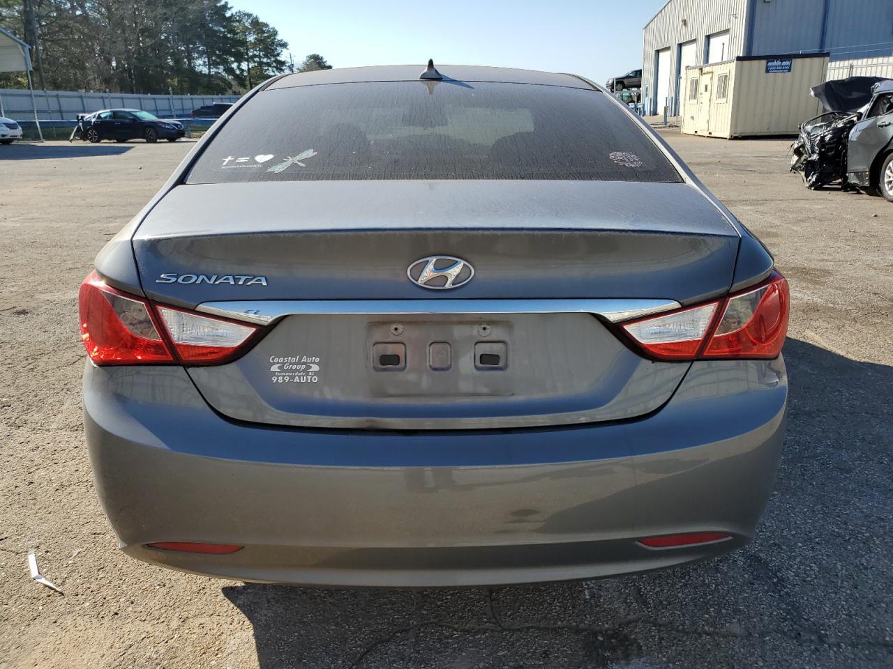 2013 HYUNDAI SONATA GLS - Image 6