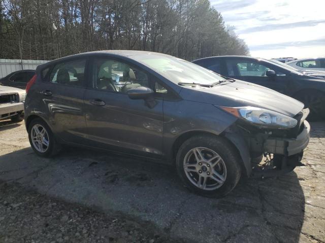 2019 Ford Fiesta Se - Image 4