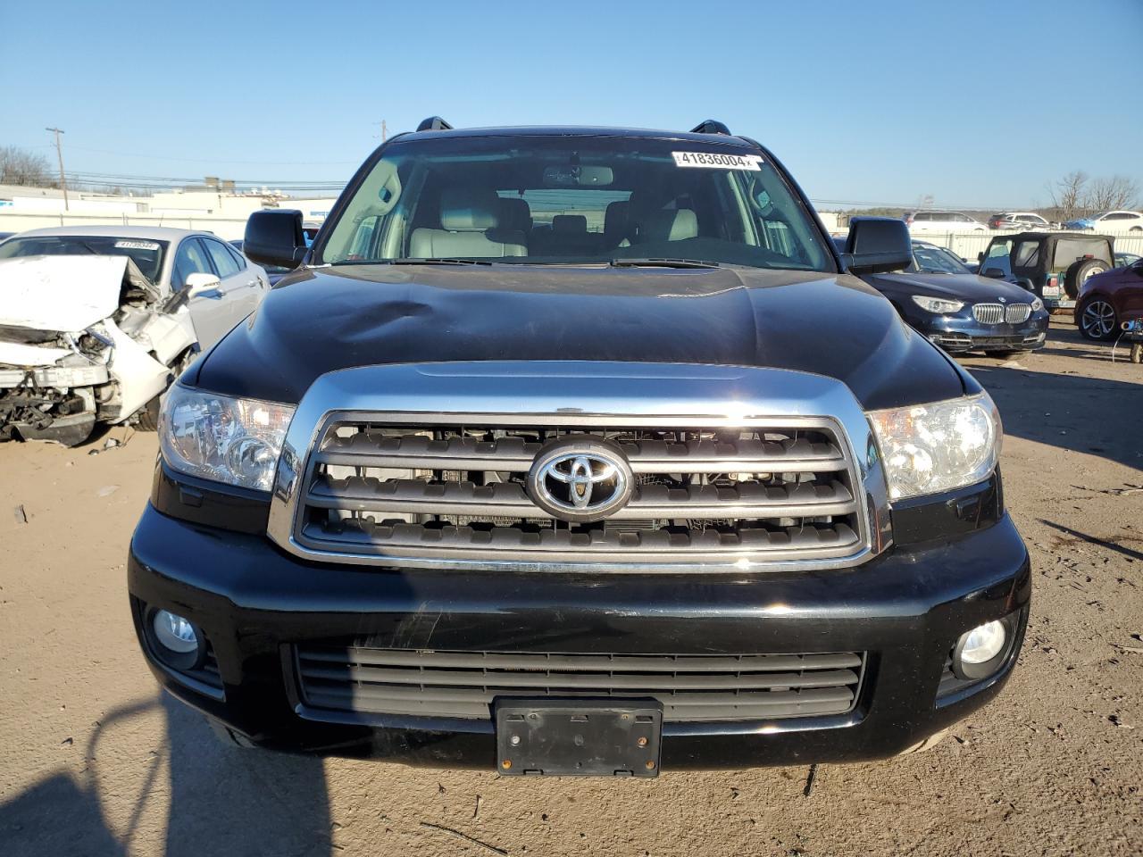 2013 TOYOTA SEQUOIA SR - Фото 5