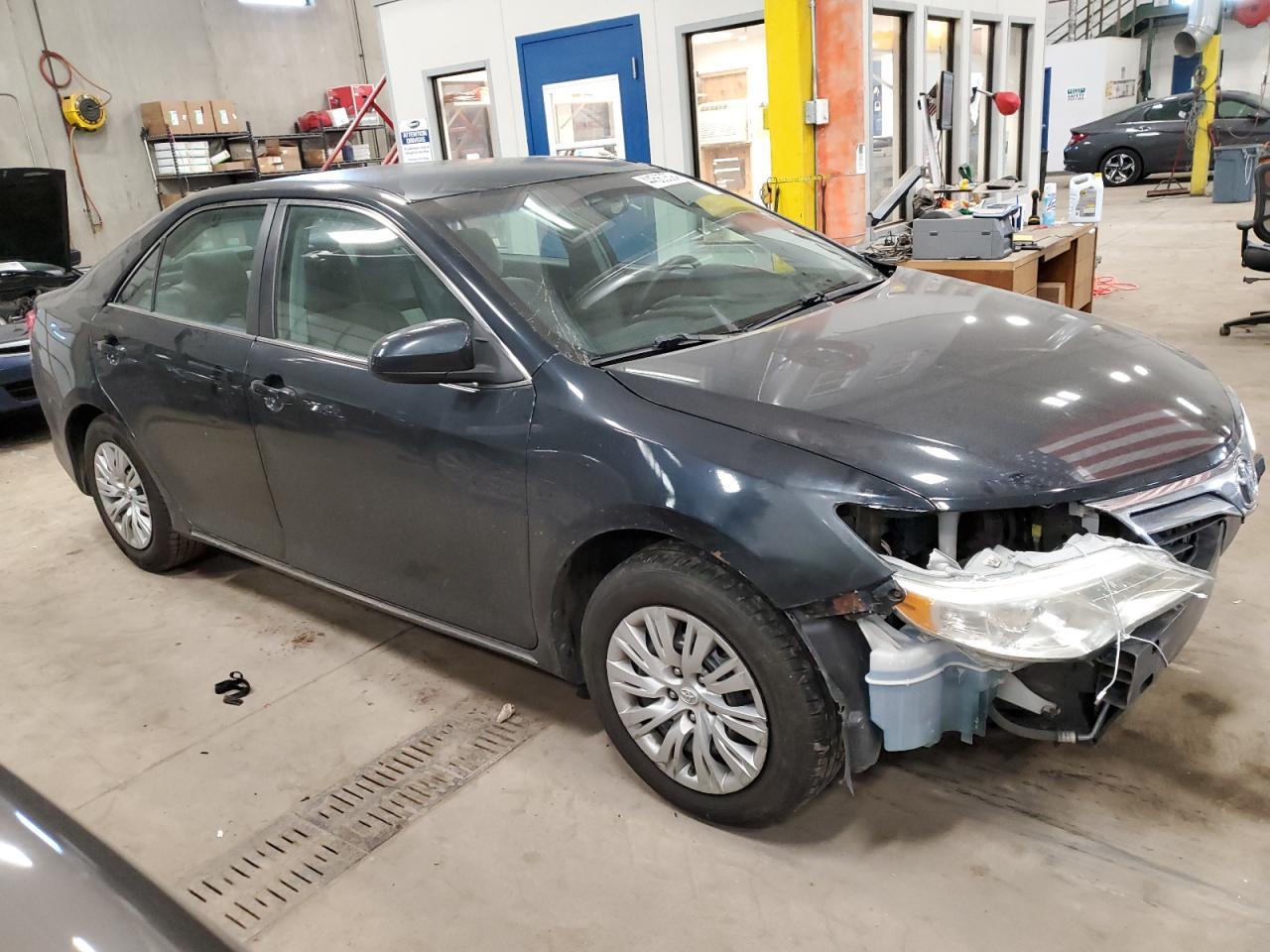 2013 TOYOTA CAMRY L - Image 4