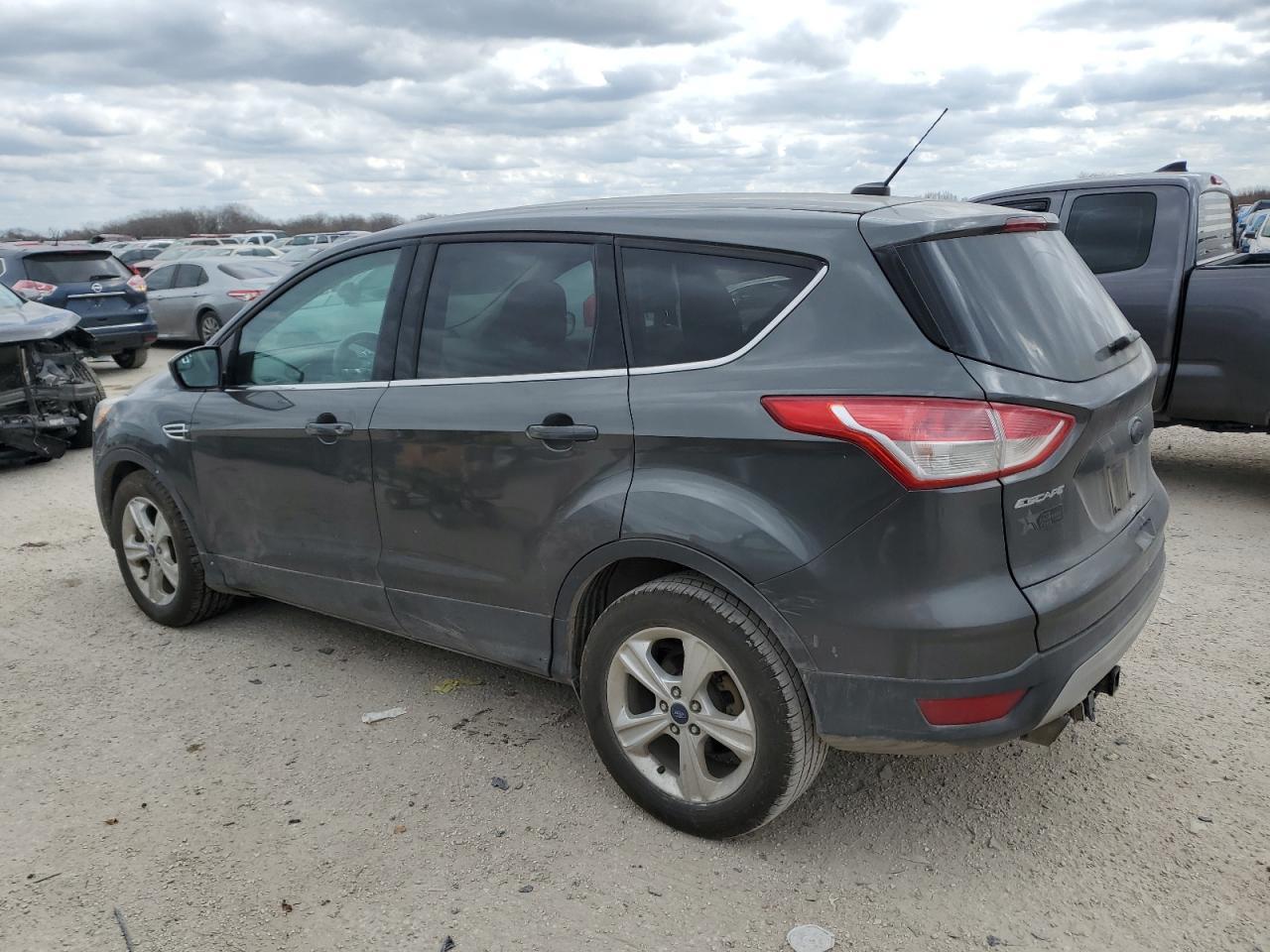 2015 FORD ESCAPE SE - Image 2