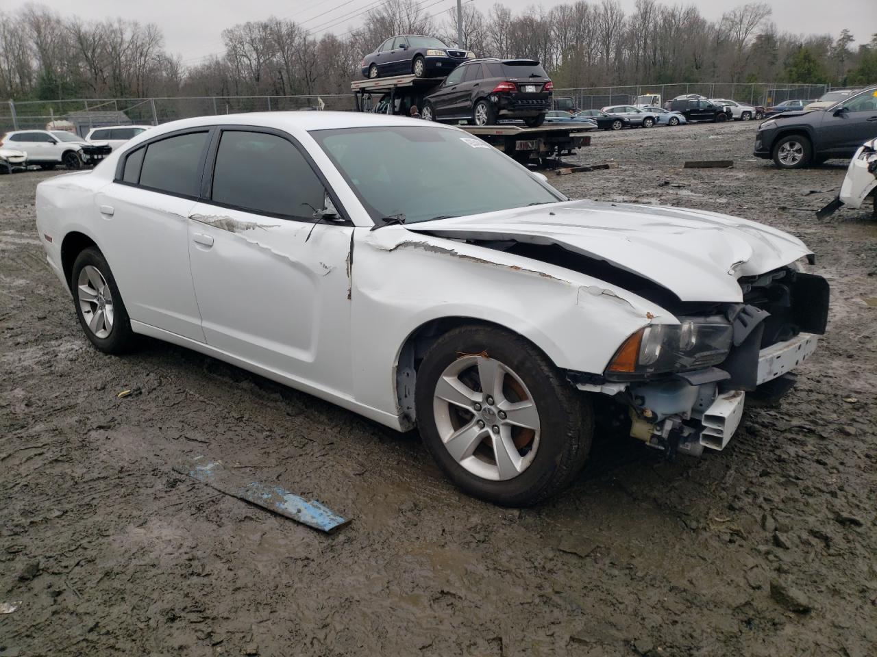 2014 DODGE CHARGER SE - Фото 4