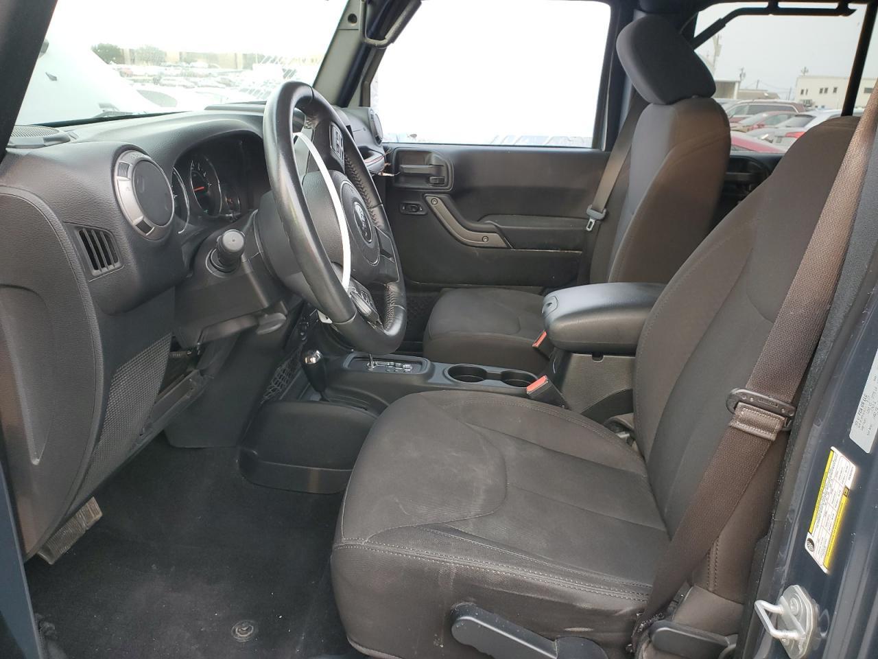 2017 JEEP WRANGLER U - Фото 7