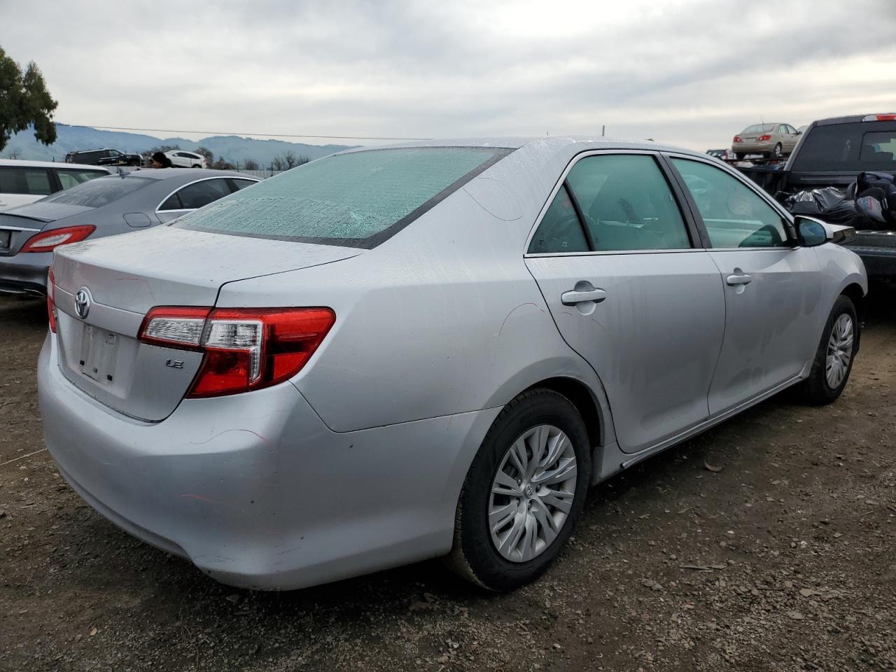 2013 TOYOTA CAMRY L - Image 3