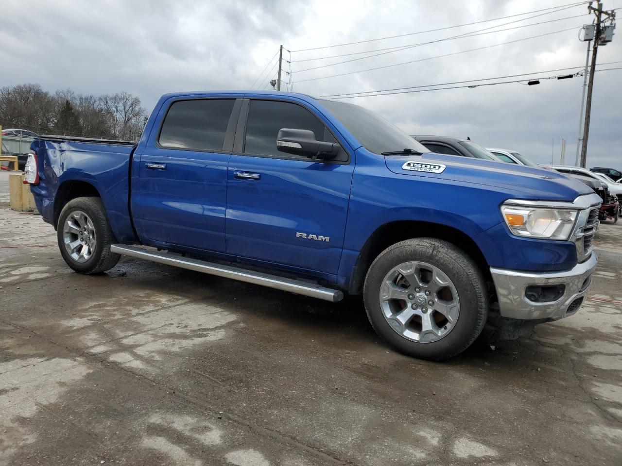2019 RAM 1500 BIG H - Фото 4