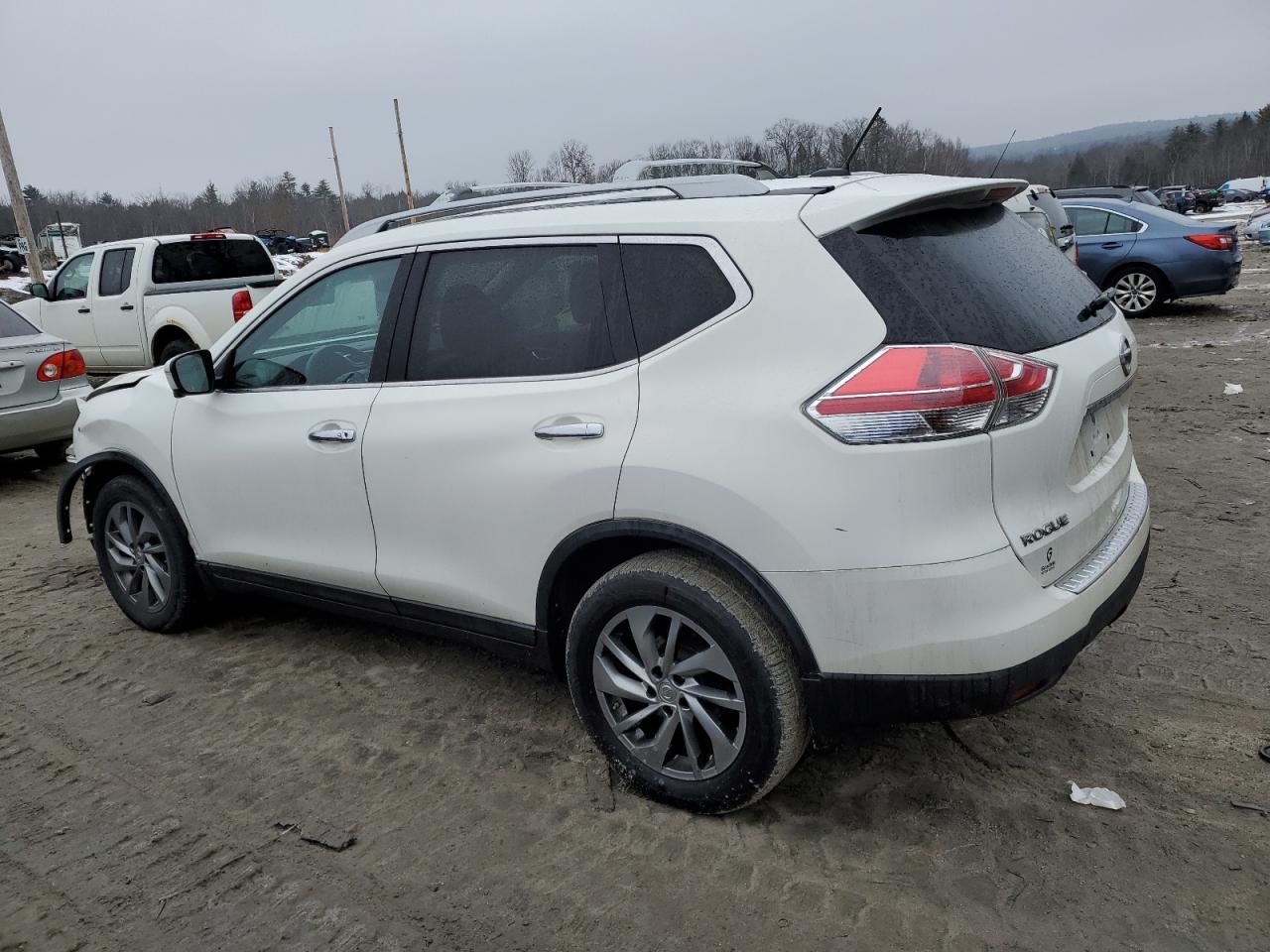 2014 NISSAN ROGUE S - Фото 2