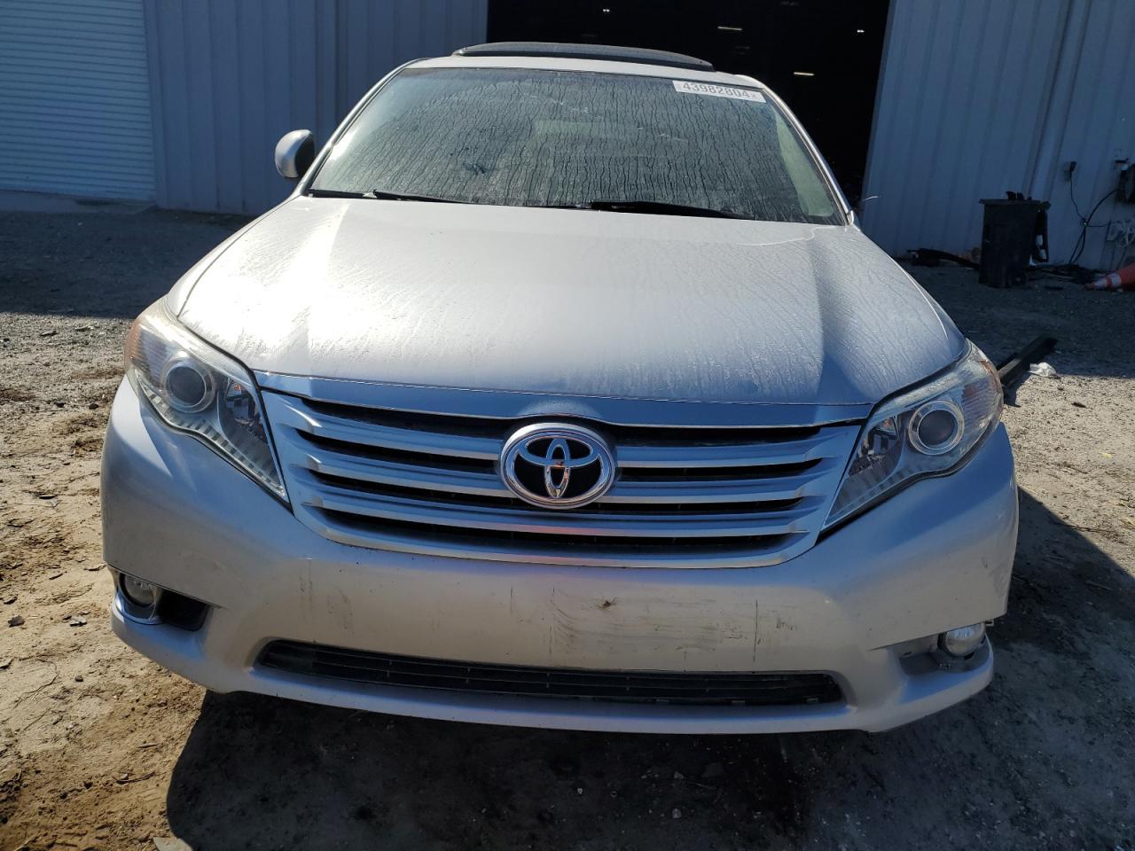 2011 TOYOTA AVALON BAS - Image 5