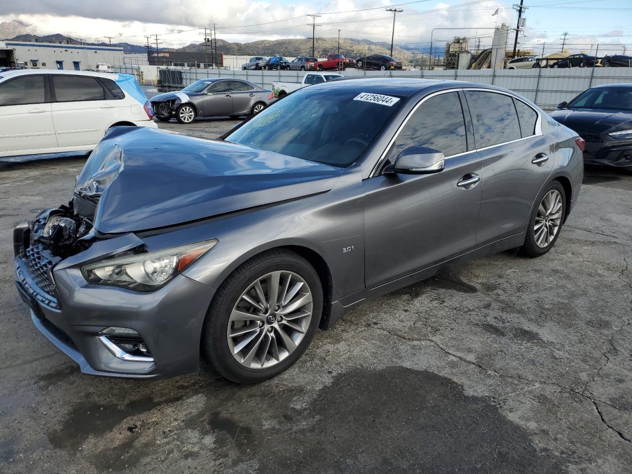 2018 INFINITI Q50 LUXE