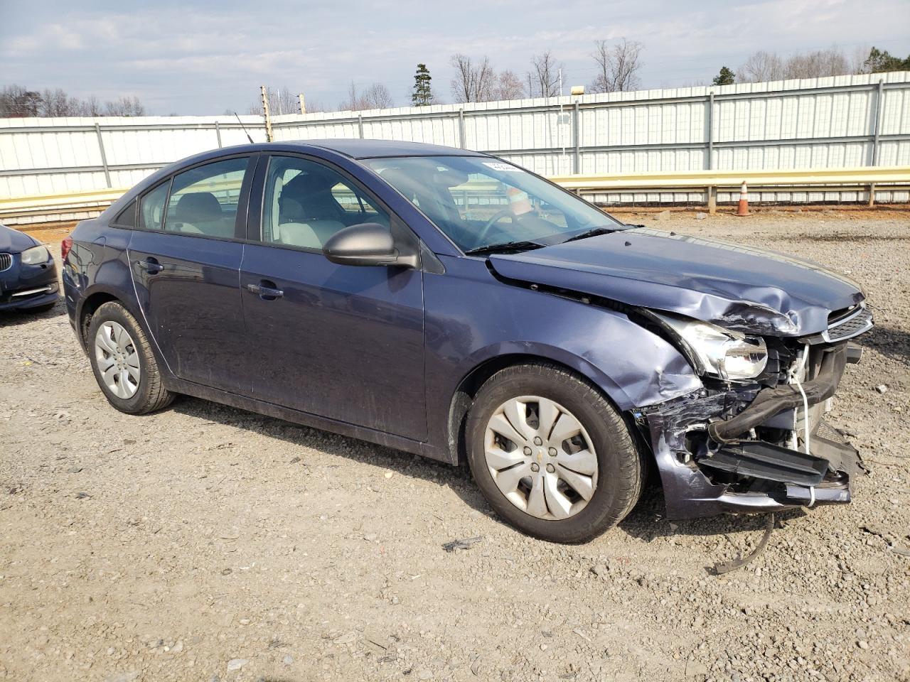 2014 CHEVROLET CRUZE LS - Image 4