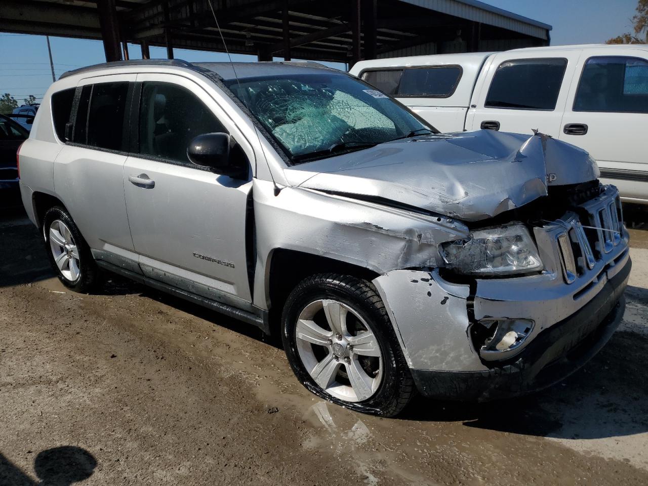2011 JEEP COMPASS SP - Image 4