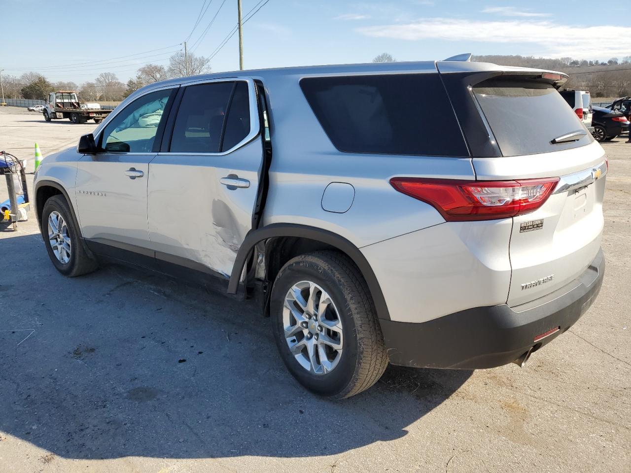 2020 CHEVROLET TRAVERSE L - Фото 2