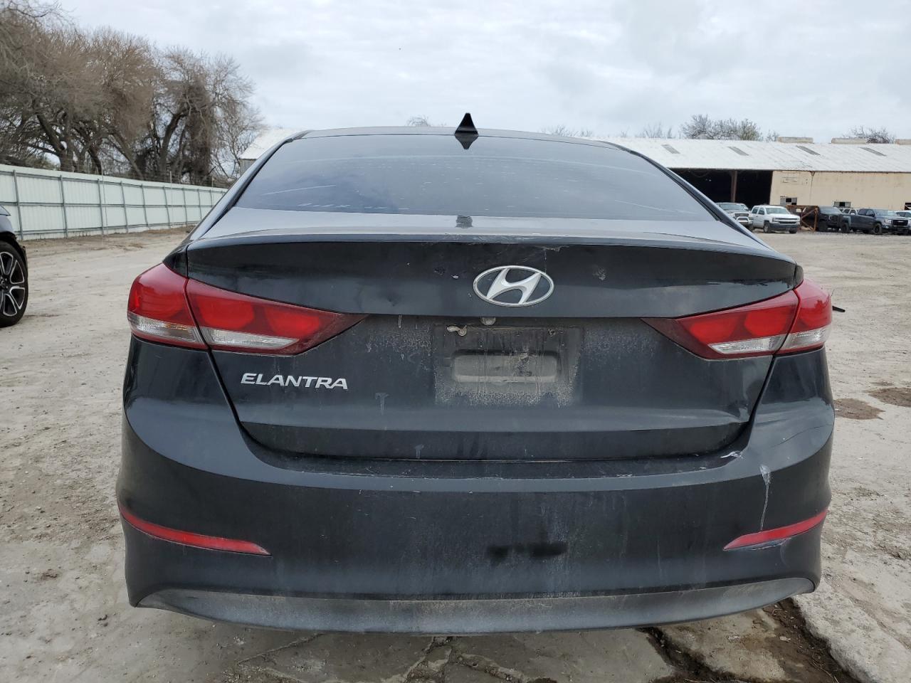 2017 HYUNDAI ELANTRA SE - Фото 6