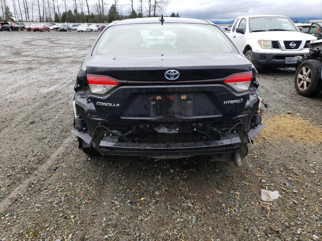 2022 TOYOTA COROLLA LE - Фото 6