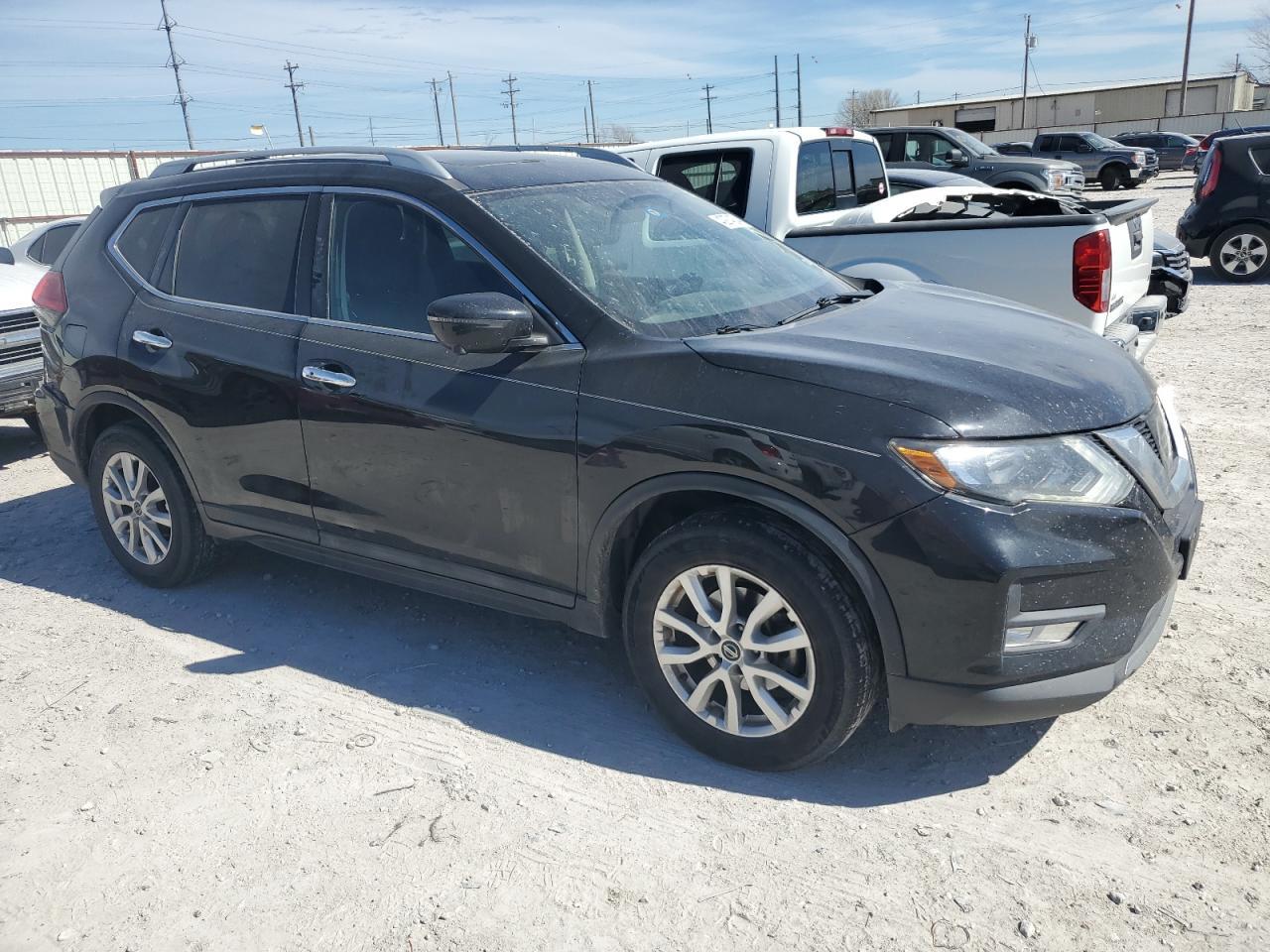 2017 NISSAN ROGUE S - Фото 4
