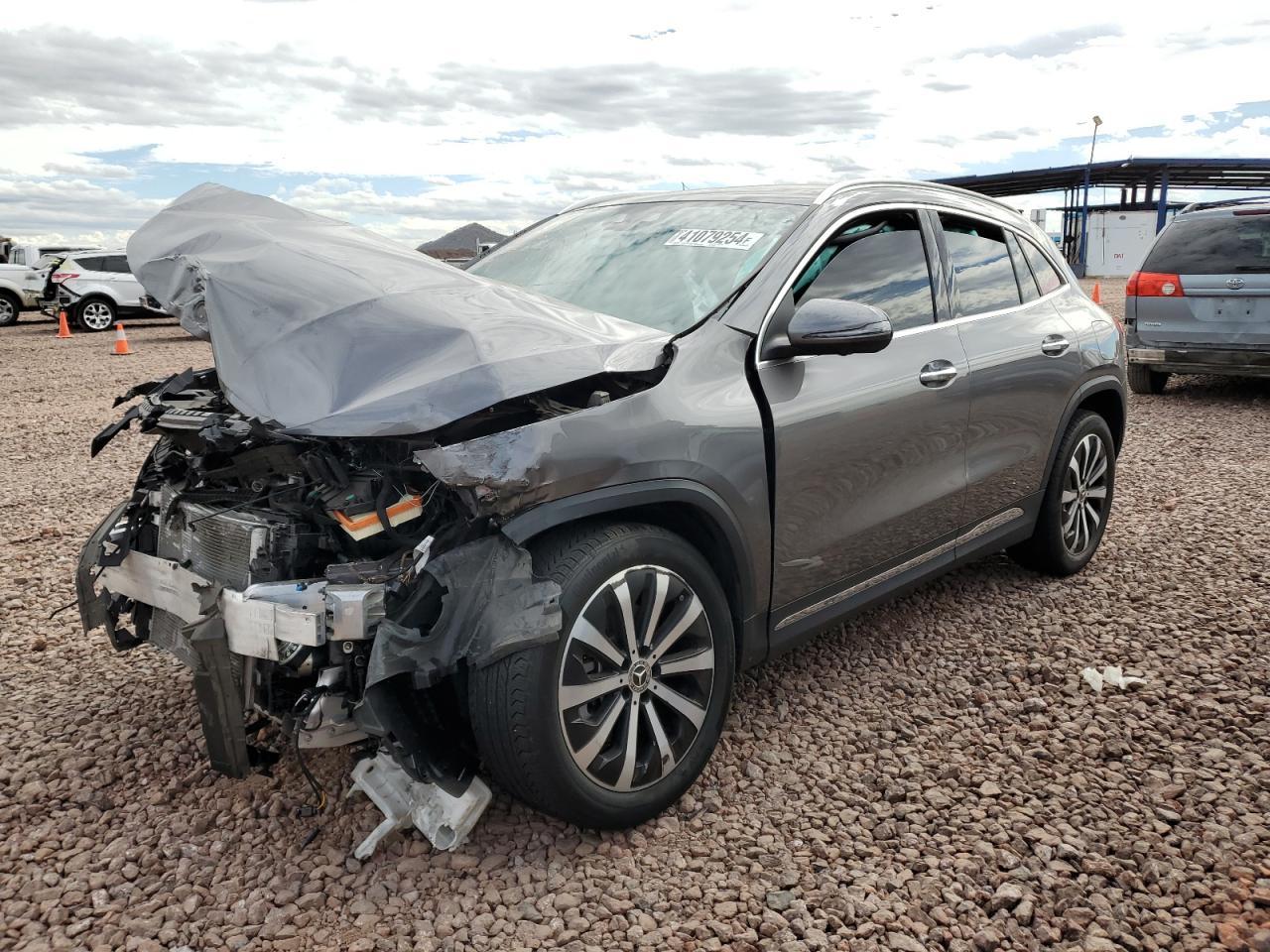 2021 MERCEDES-BENZ GLA 250 4M