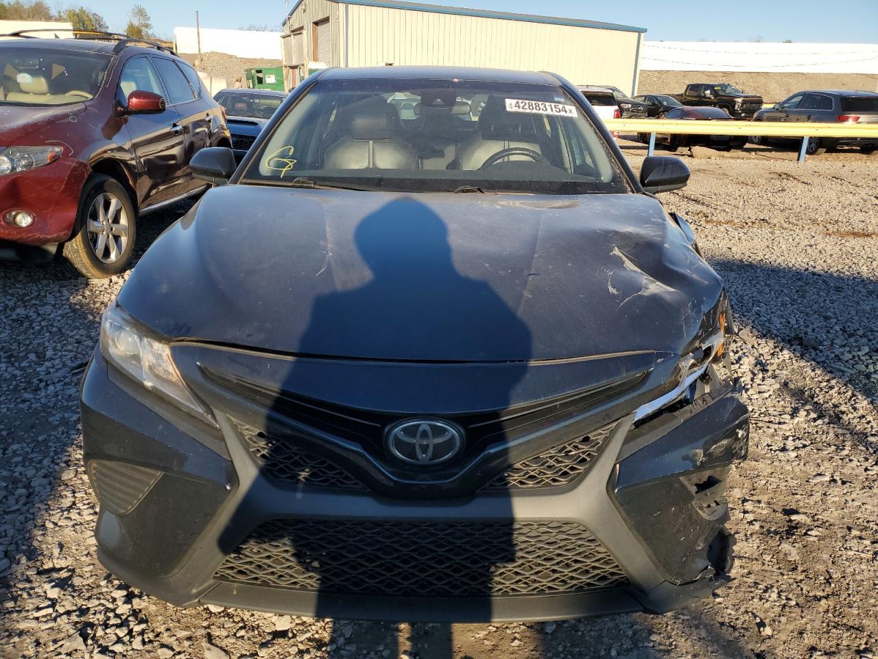 2020 TOYOTA CAMRY SE - Image 5