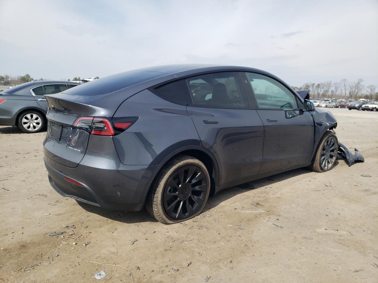 2023 TESLA MODEL Y - Фото 3