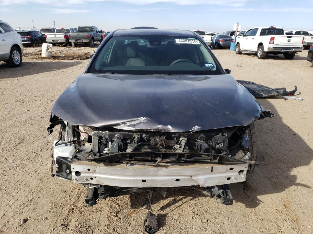 2019 TOYOTA CAMRY L - Image 5