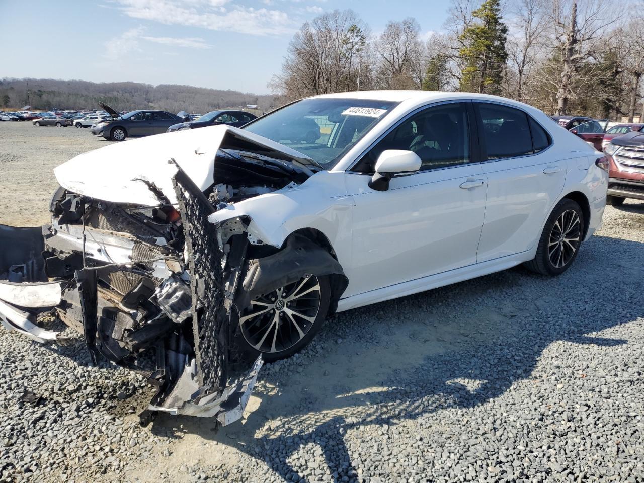 2019 TOYOTA CAMRY L