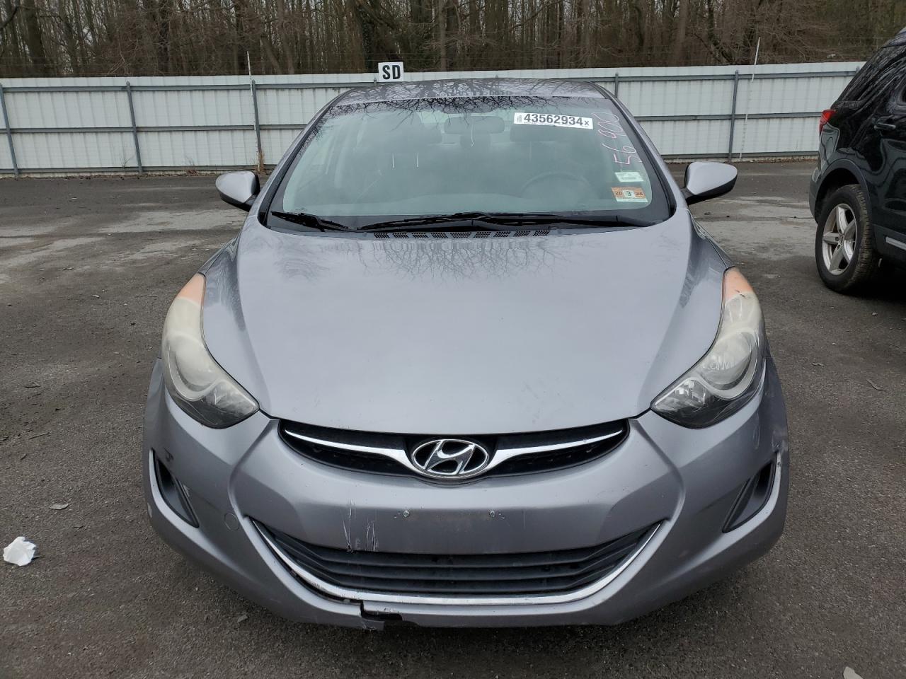 2013 HYUNDAI ELANTRA GL - Фото 5