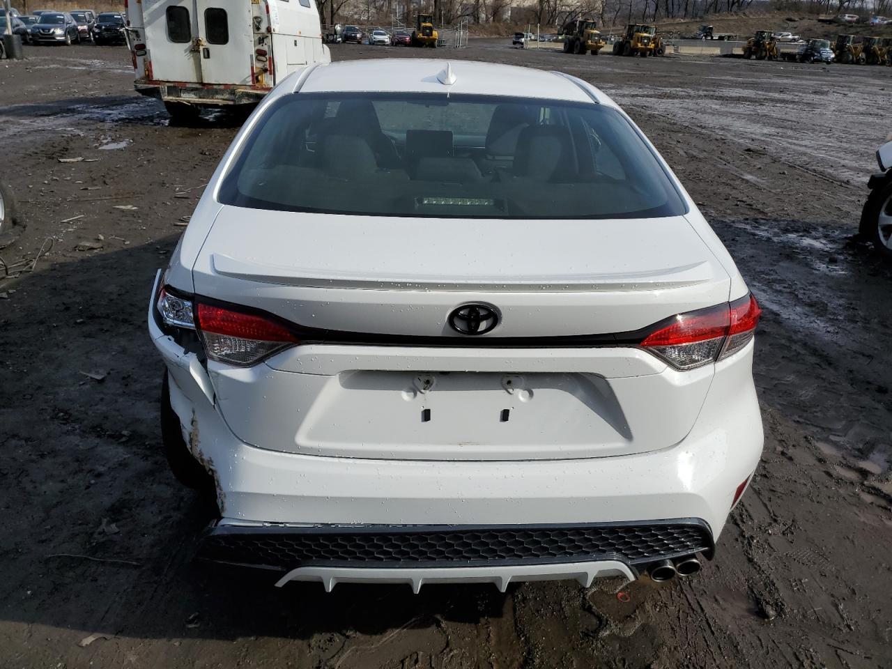 2020 TOYOTA COROLLA SE - Image 6