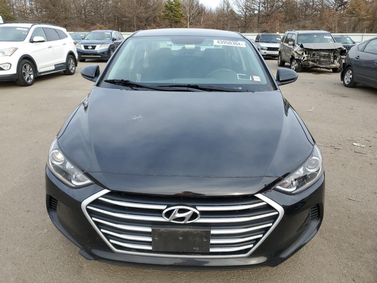 2018 HYUNDAI ELANTRA SE - Фото 5