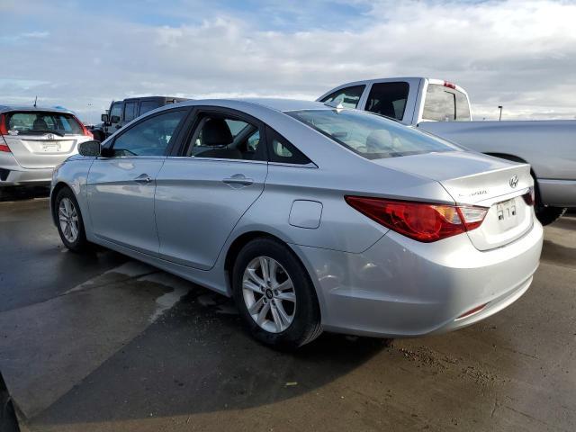 2013 Hyundai Sonata Gls - Image 2