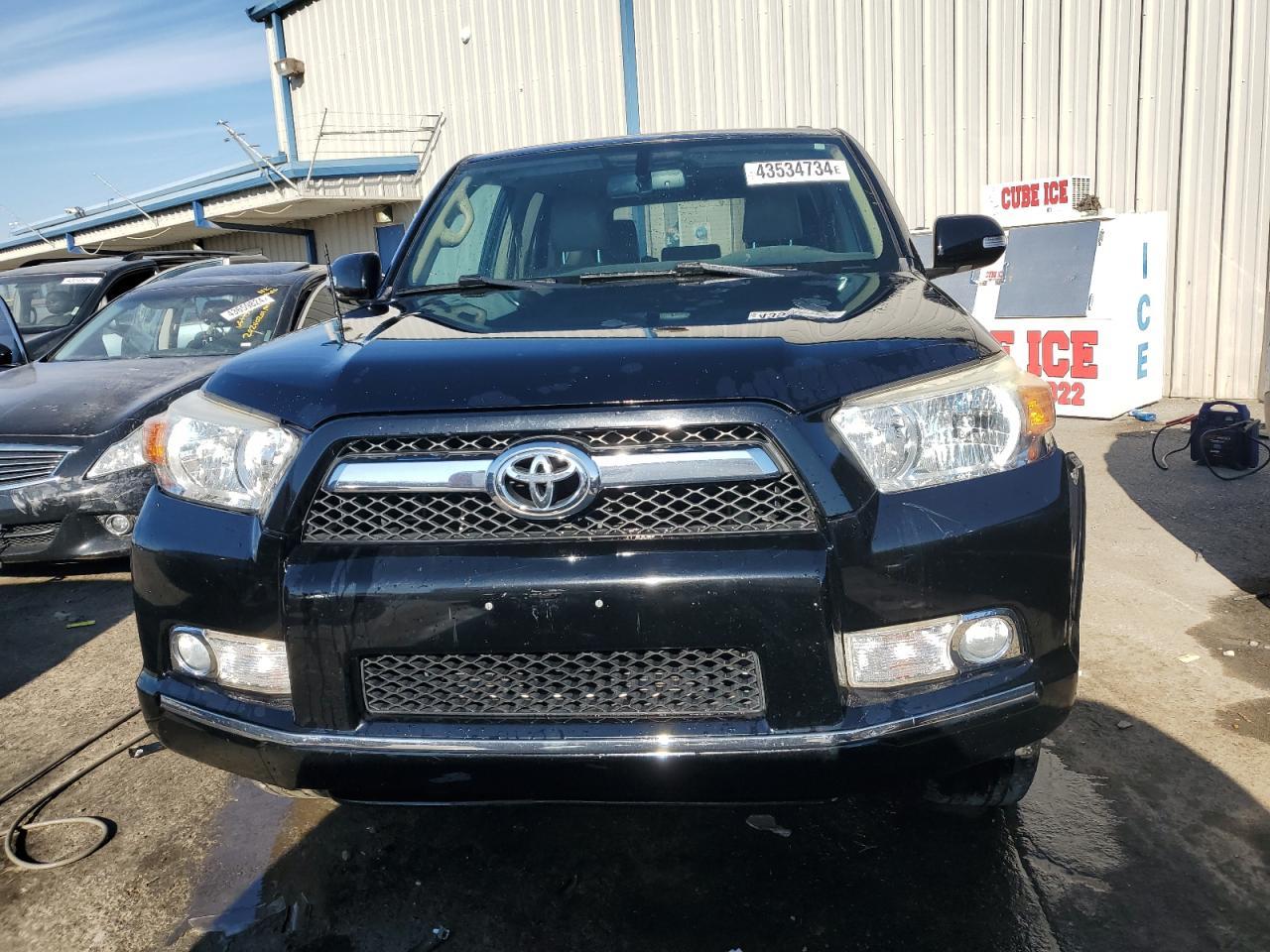 2011 TOYOTA 4RUNNER SR - Image 5