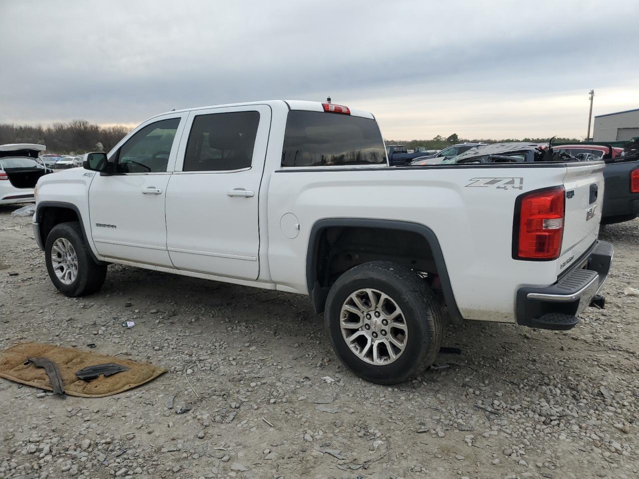 2014 GMC SIERRA K15 - Image 2