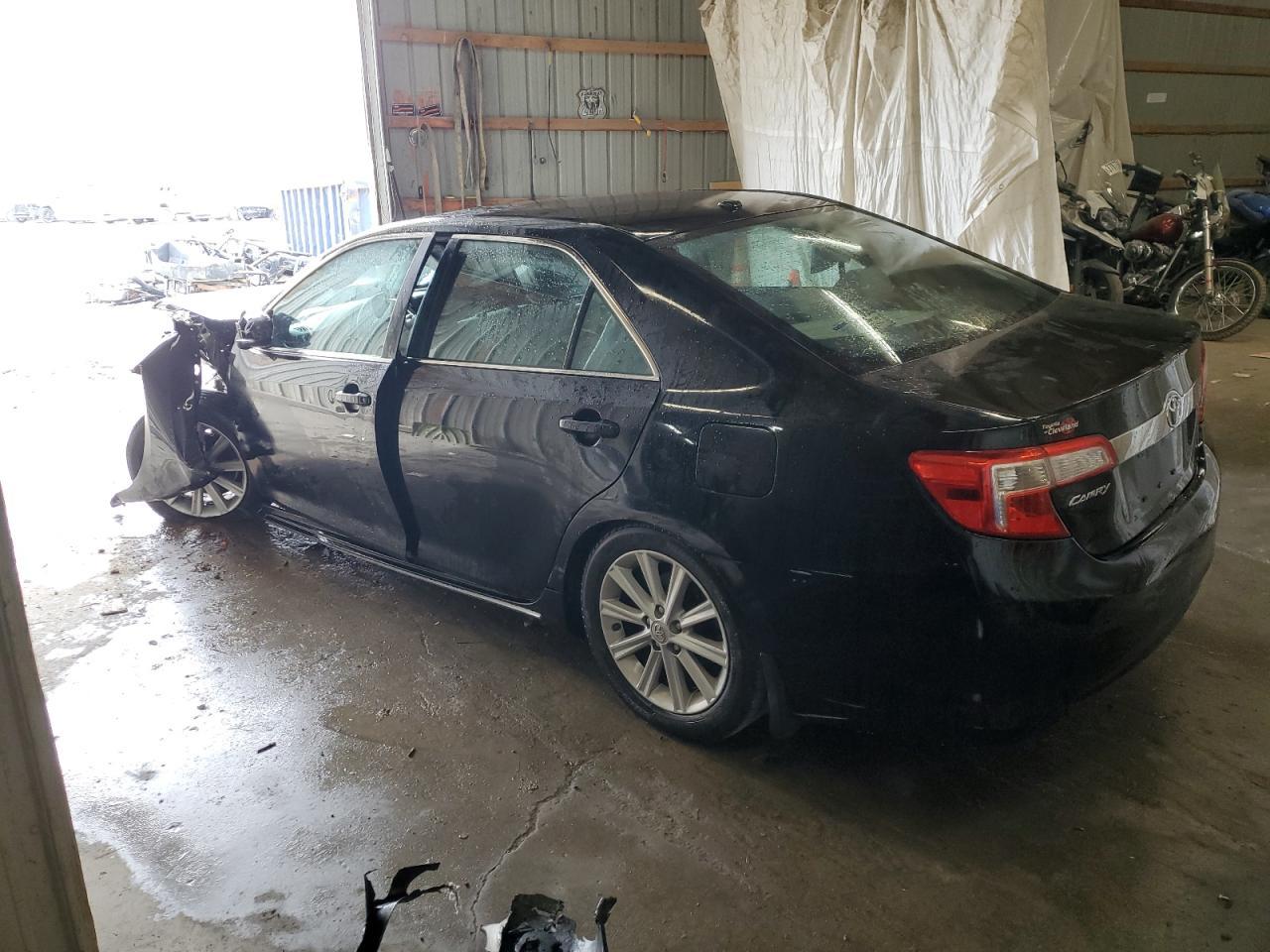 2012 TOYOTA CAMRY - Image 2