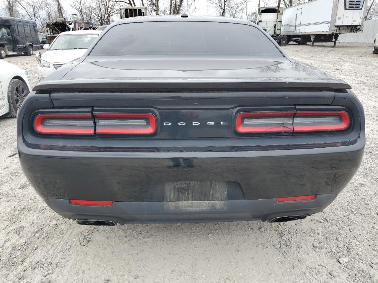 2017 DODGE CHALLENGER - Фото 6