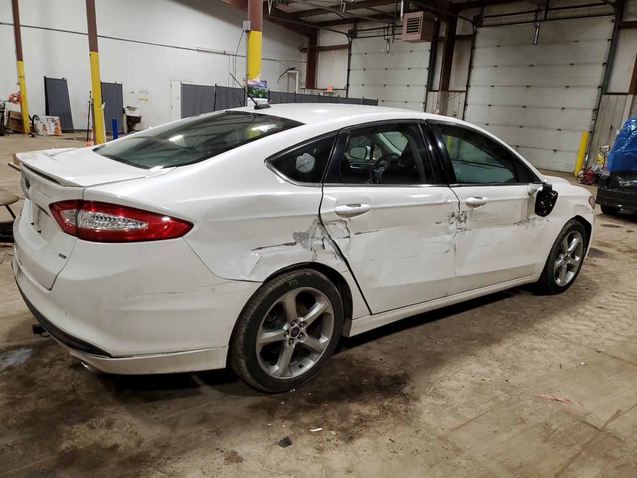 2014 FORD FUSION SE - Image 3