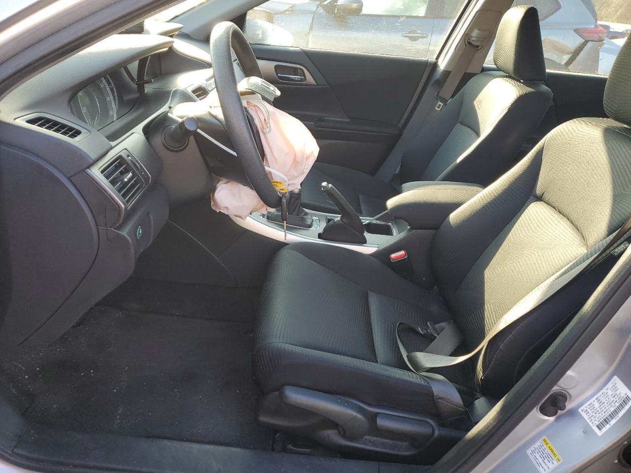 2014 HONDA ACCORD LX - Image 7