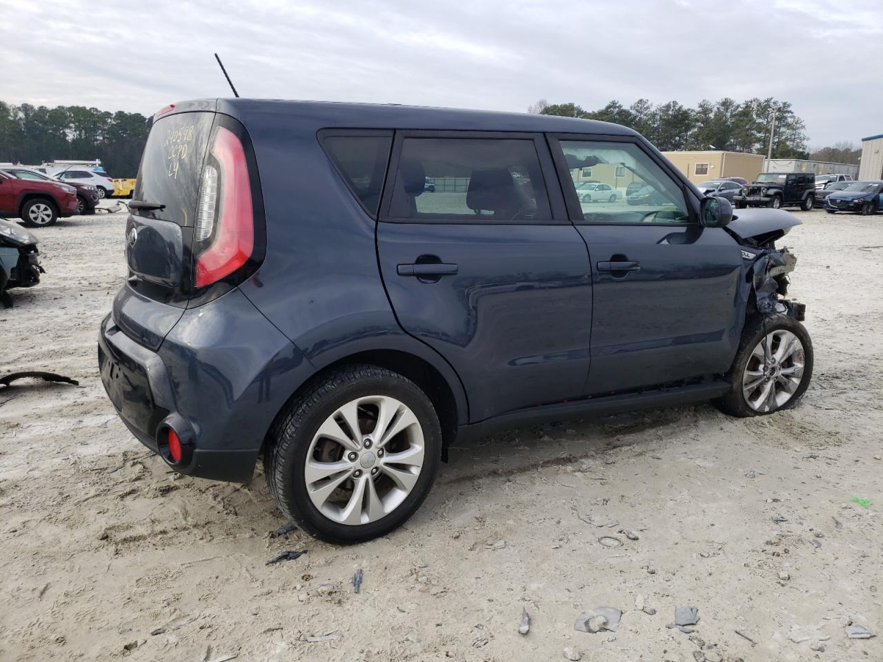 2016 KIA SOUL + - Image 3