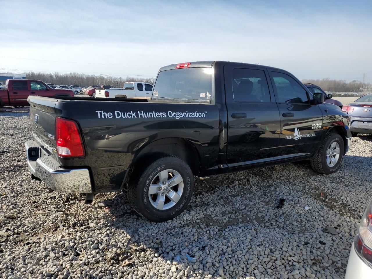 2017 RAM 1500 ST - Image 3