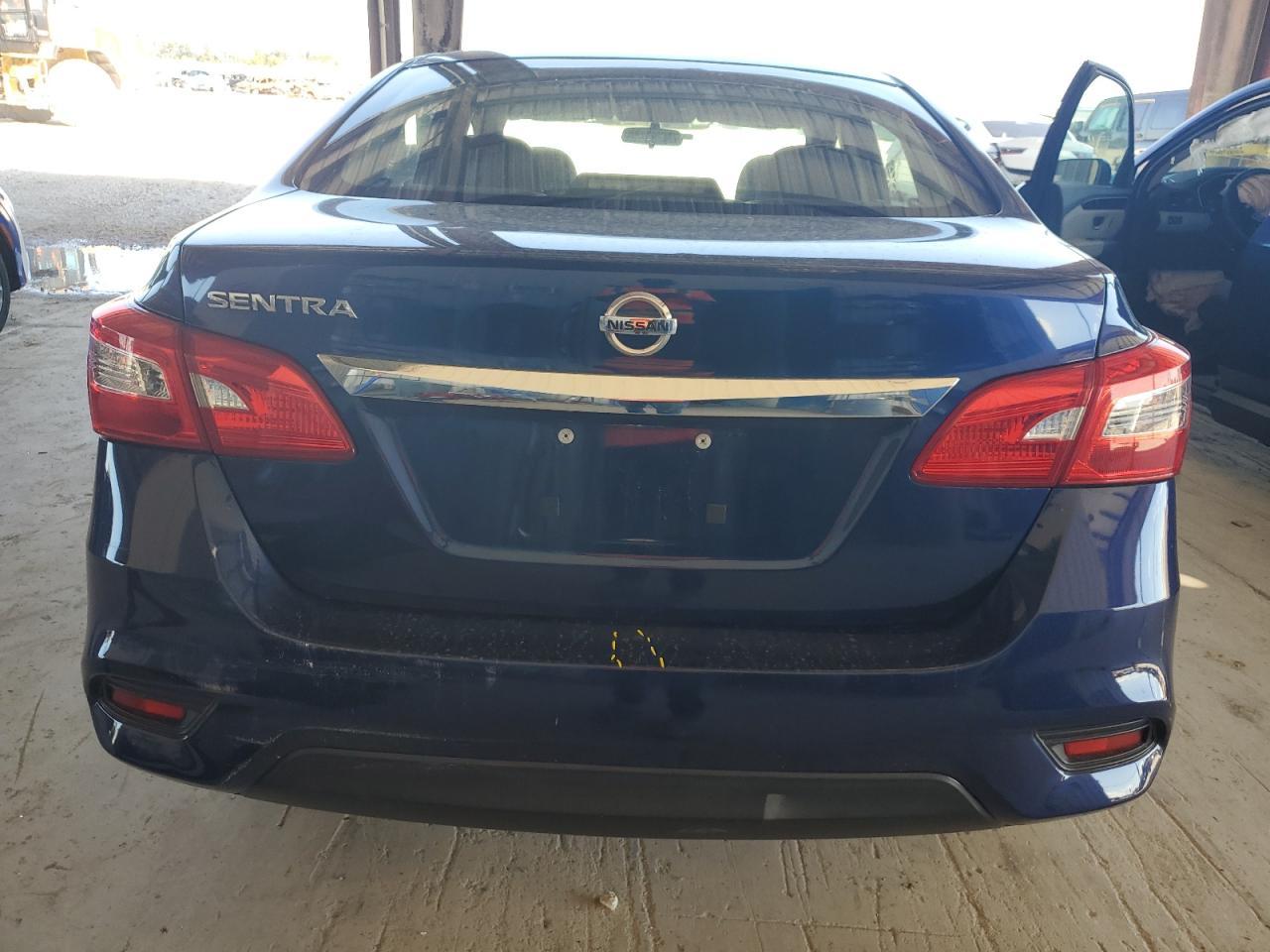 2017 NISSAN SENTRA S - Фото 6