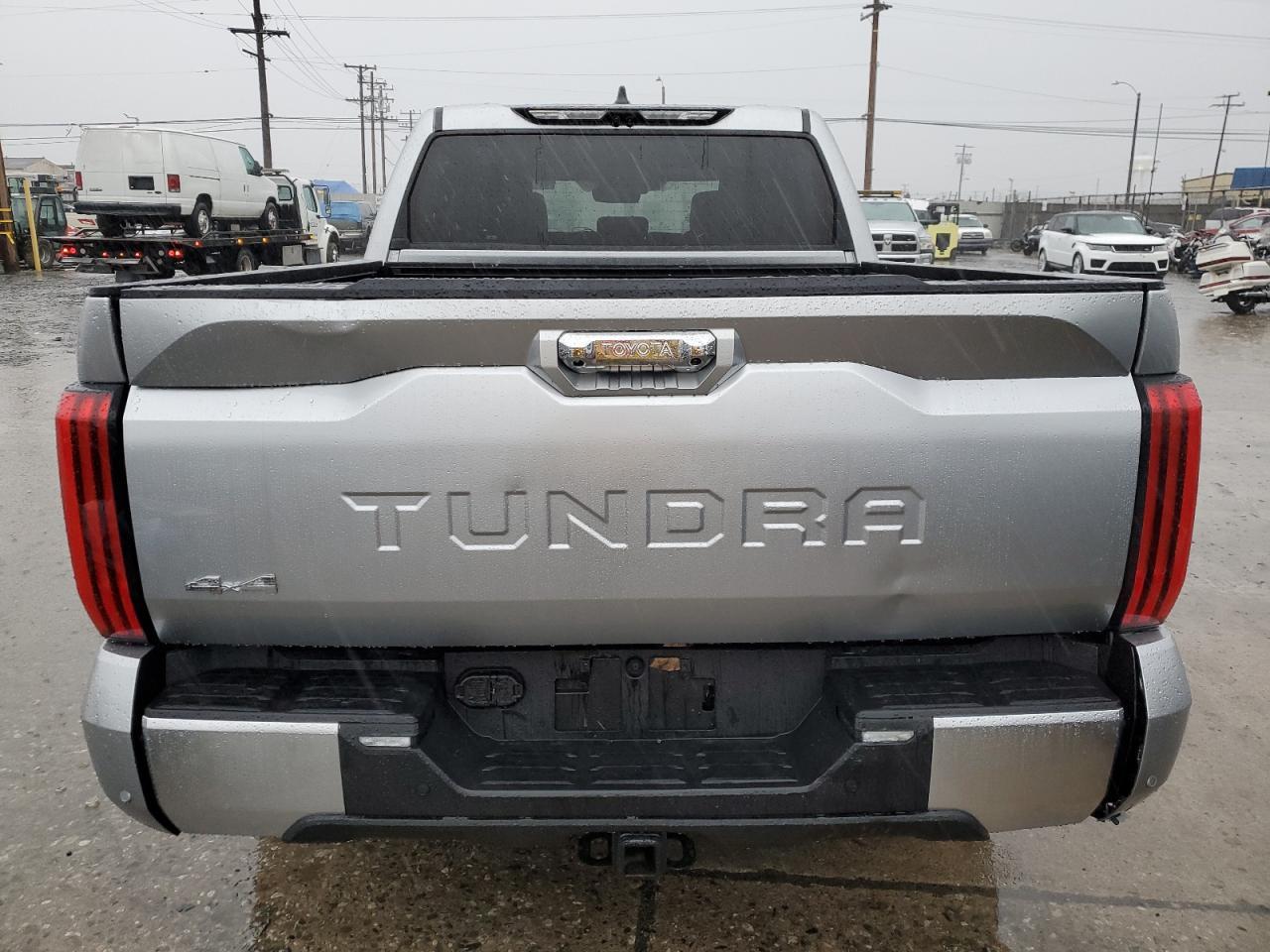 2023 TOYOTA TUNDRA CRE - Фото 6
