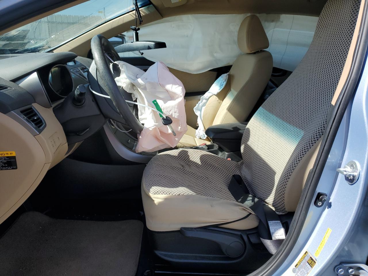 2013 HYUNDAI ELANTRA GL - Image 7