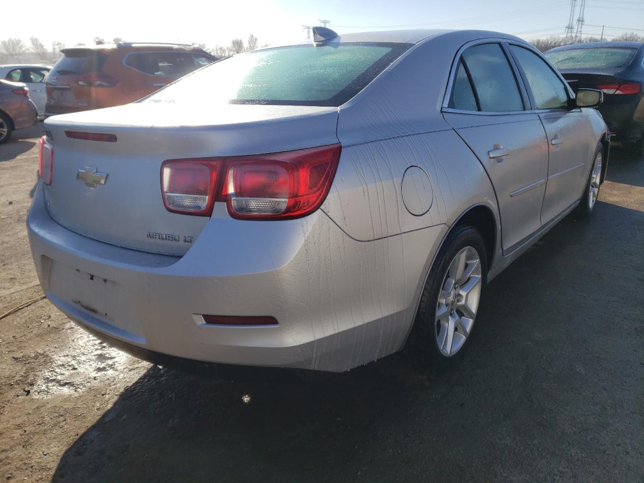2015 CHEVROLET MALIBU - Фото 3