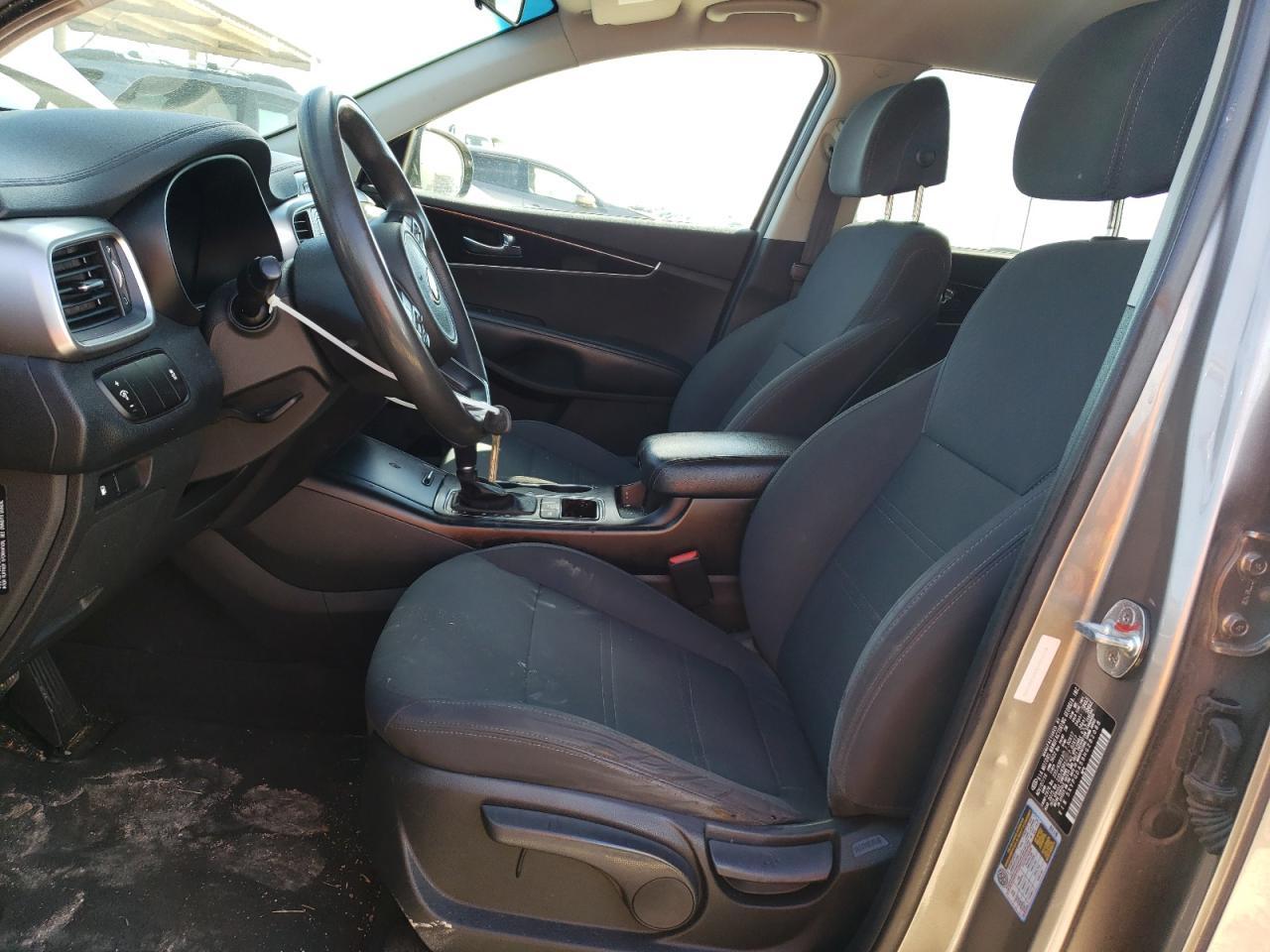 2017 KIA SORENTO LX - Фото 7
