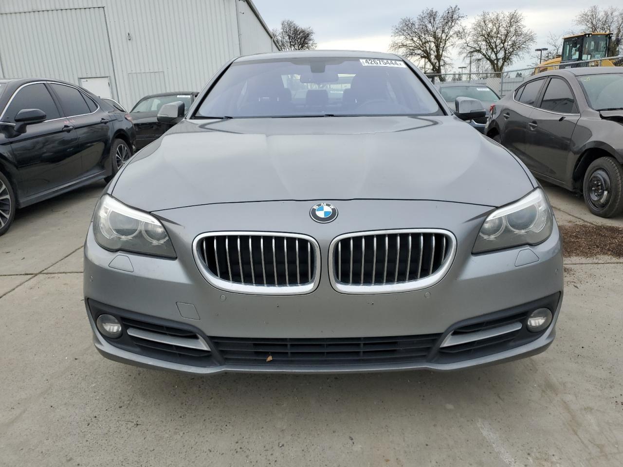 2016 BMW 528 I - Фото 5