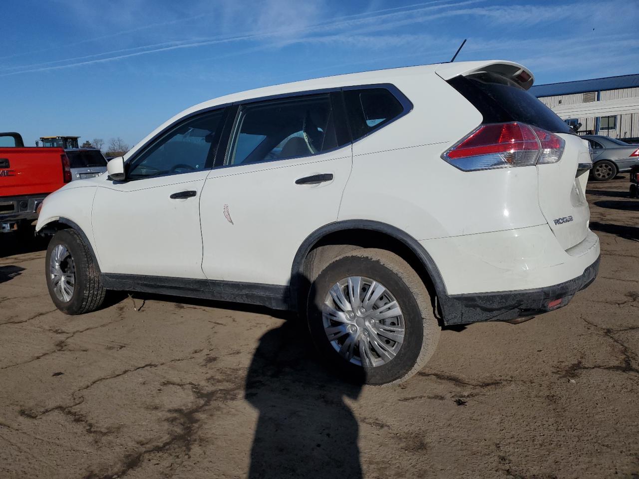 2016 NISSAN ROGUE S - Фото 2