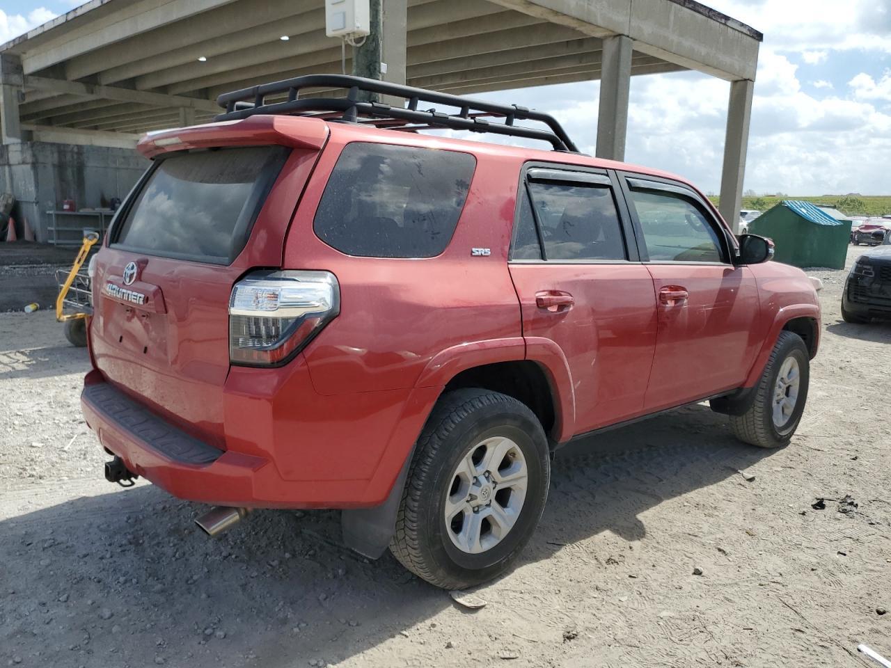 2018 TOYOTA 4RUNNER SR - Image 3