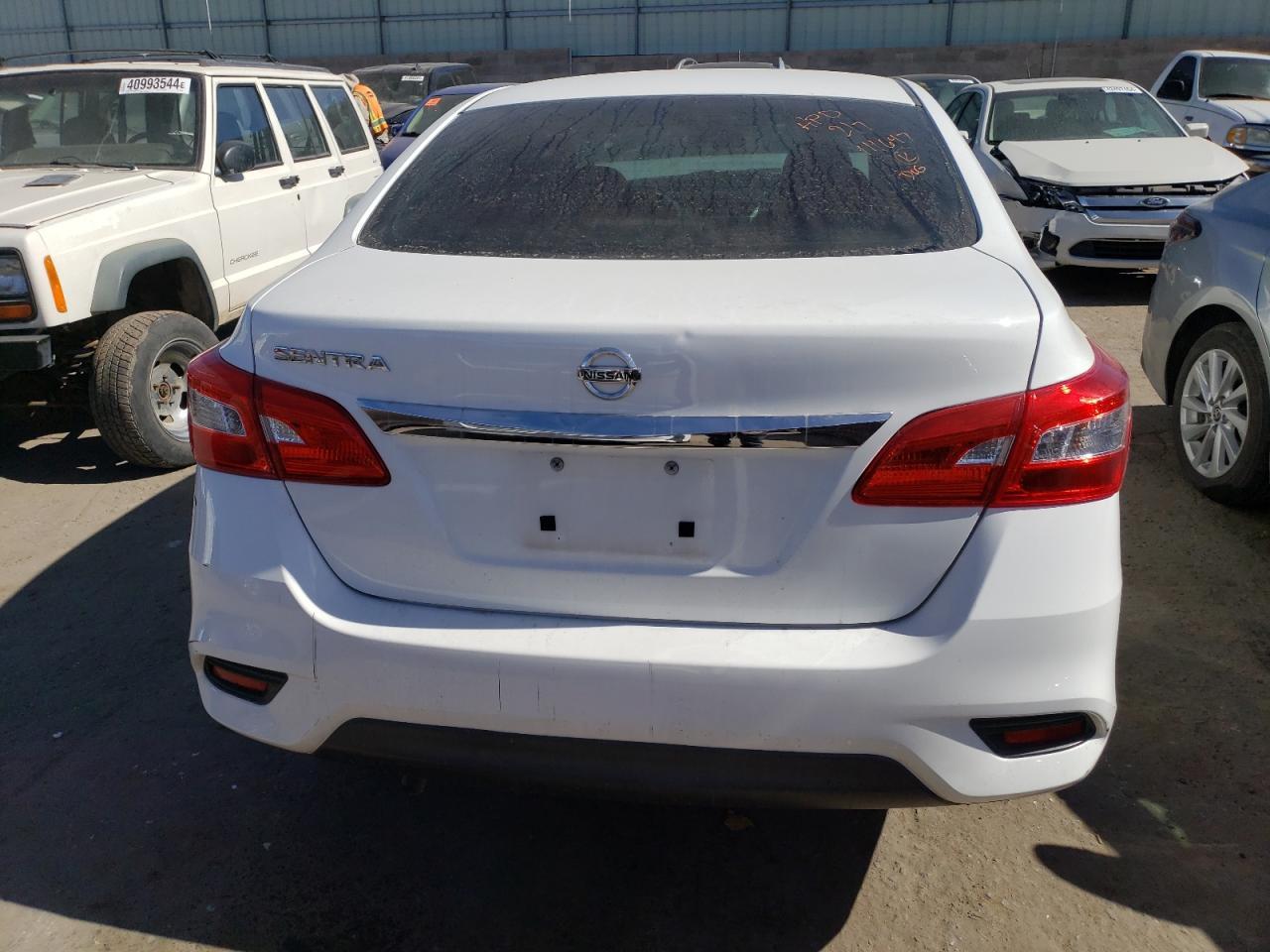 2016 NISSAN SENTRA S - Фото 6